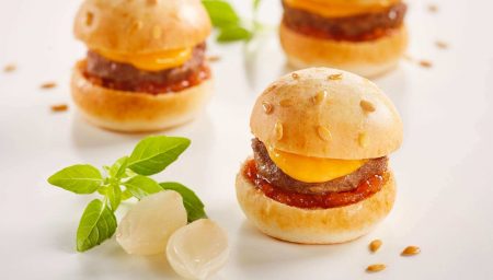 Mini cheeseburgers